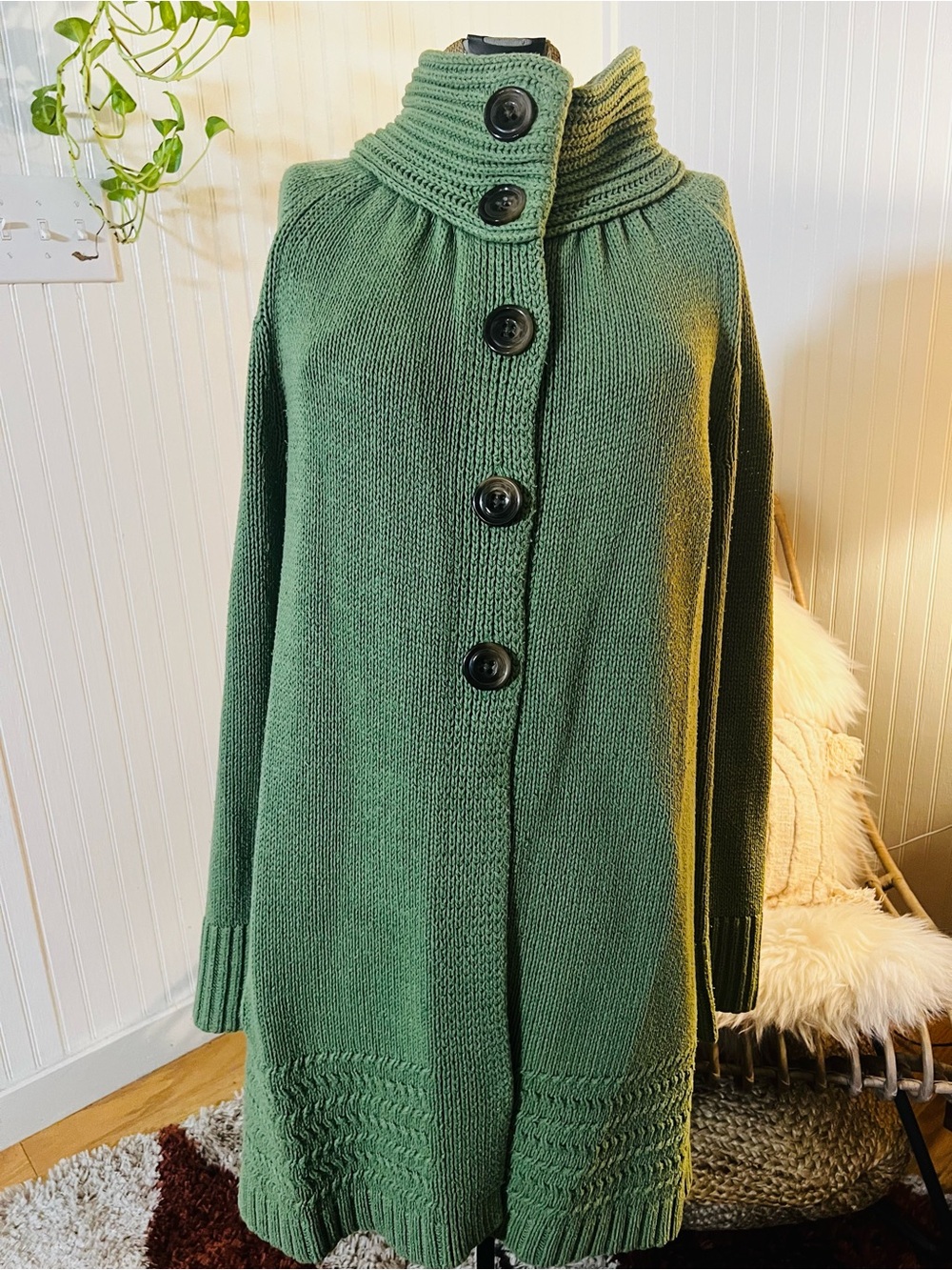 Women's Green Button-Front Knit Sweater Coat